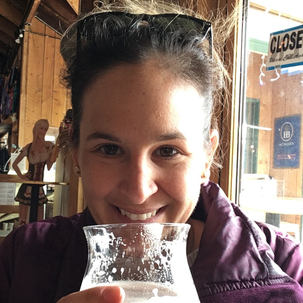 Meet your Posher, Elise